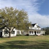 The Manor at 12 Oaks Farm