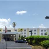 Holiday Inn - Downtown Area
