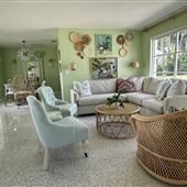 The Guesthouse 325