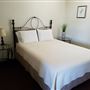 Hudson Dockside Inn
