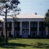 Phyllis Estate