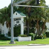 Clewiston Inn