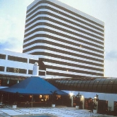 Crowne Hotel