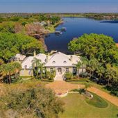 Beautiful Lakefront Florida Mansion
