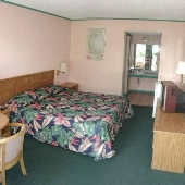 Okeechobee Inn