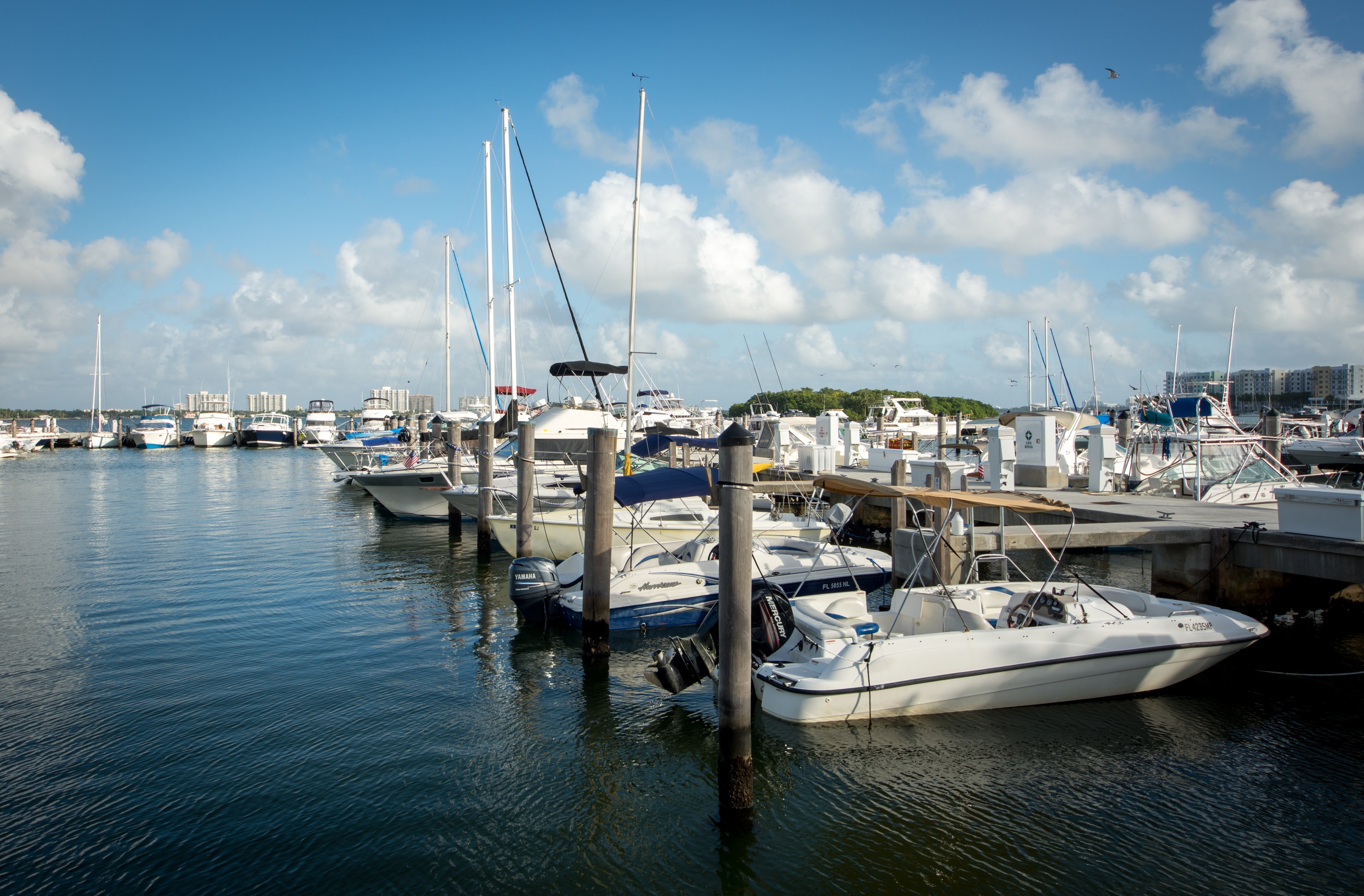 Pelican Harbor In Bolingbrook - gi5xlfh